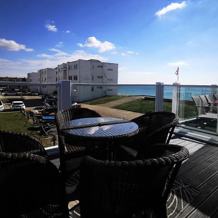 Sea View 3 Bedroom Seaside Property 치체스터 외부 사진