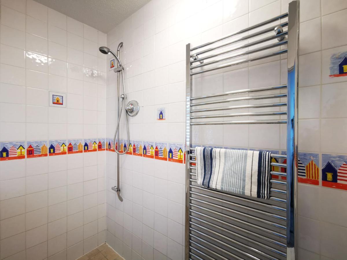 Sea View 3 Bedroom Seaside Property 치체스터 외부 사진