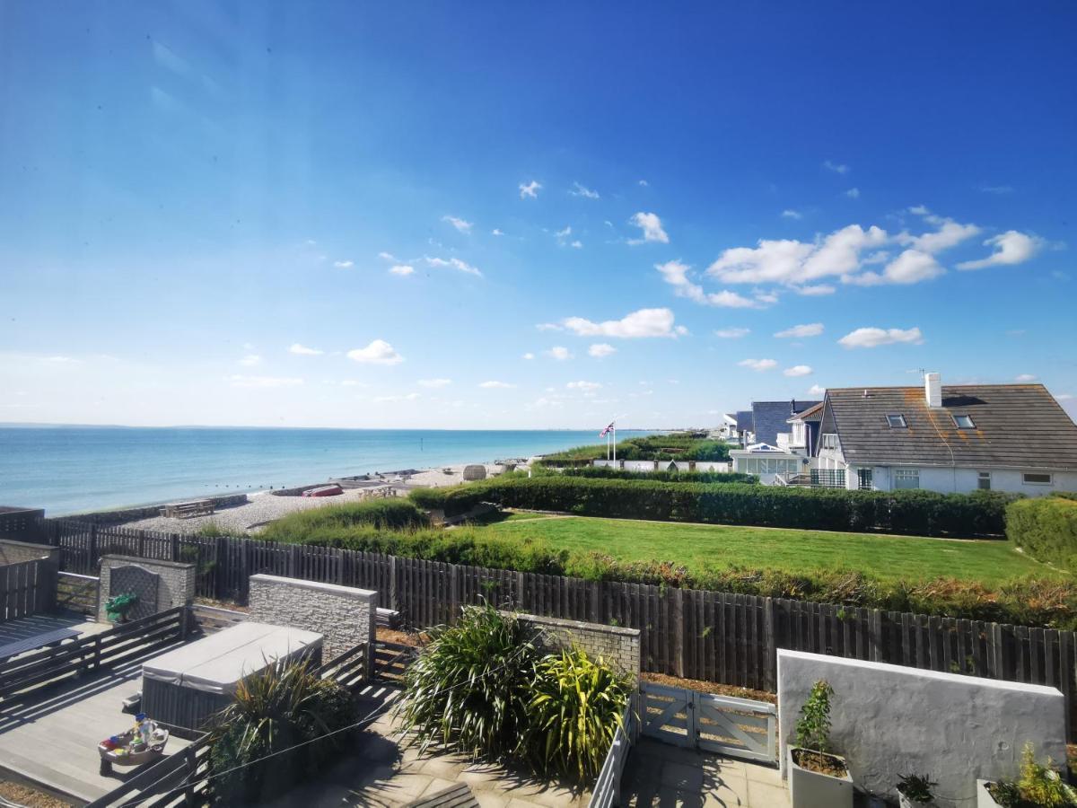 Sea View 3 Bedroom Seaside Property 치체스터 외부 사진