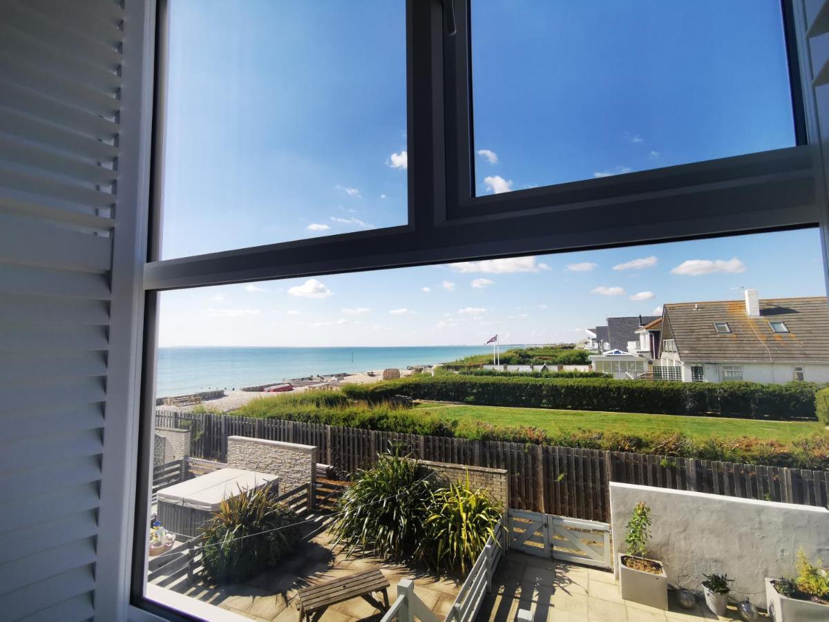 Sea View 3 Bedroom Seaside Property 치체스터 외부 사진